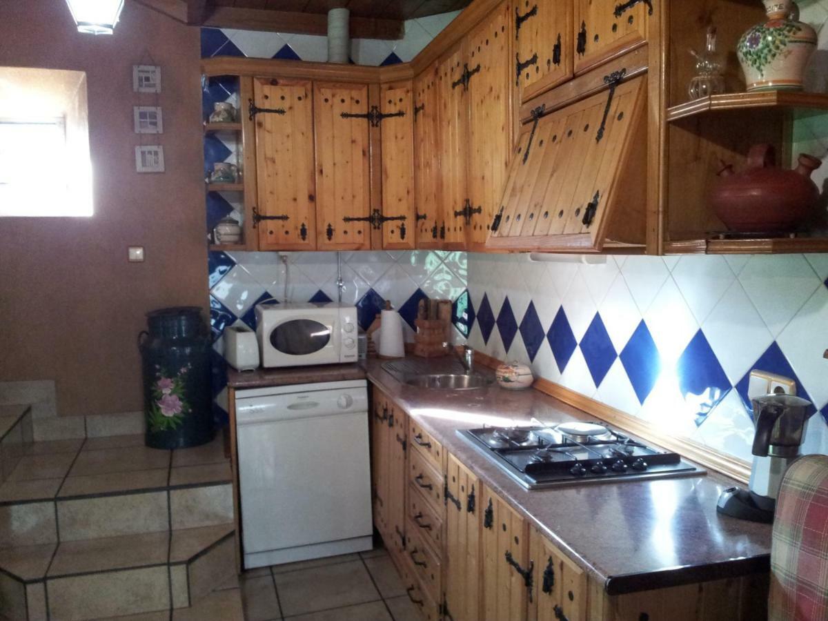 Casa Rural Santa Barbara Guijo de Santa Bárbara エクステリア 写真